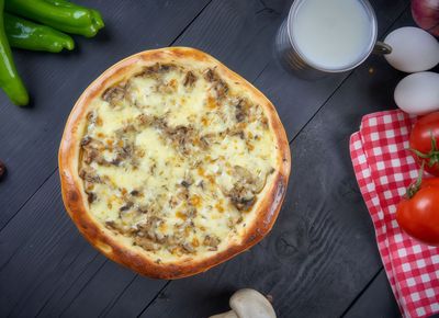 Mantarlı Kaşarlı Güveç