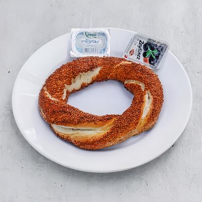 Peynirli Zeytin Ezmeli Sürme Simit