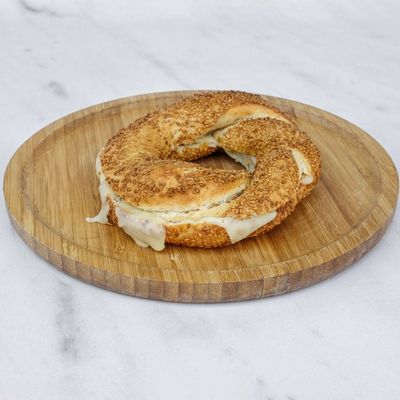 Kaşarlı Salamlı Simit Tost