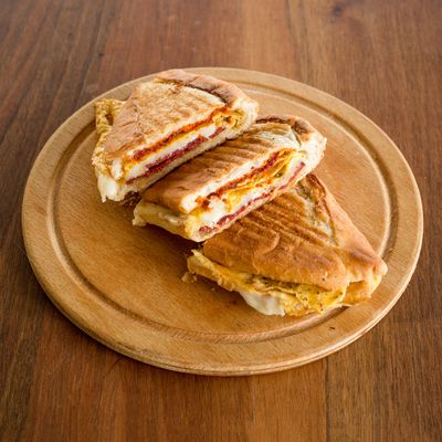 Yumurtalı Sanayi Tostu