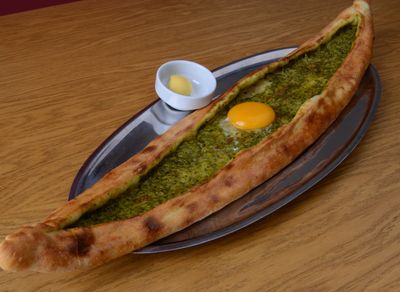 Ispanaklı Pide (Açık)