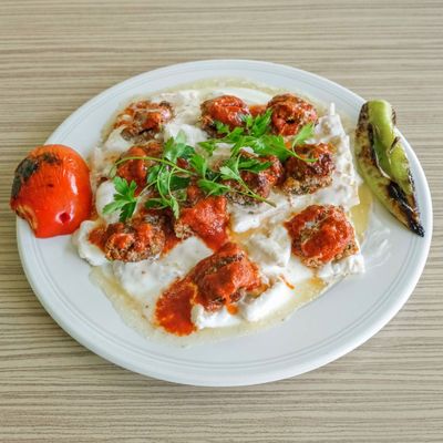 Glütensiz Yoğurtlu Kebap (Kıymadan)