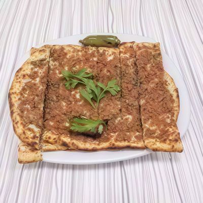 Kıymalı Pide