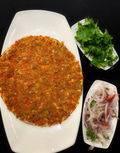 Ceviz Lahmacun (20 cm.) (Az Acılı)