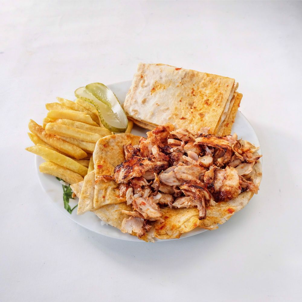 Bulgur Pilavı Üstü Tavuk Döner