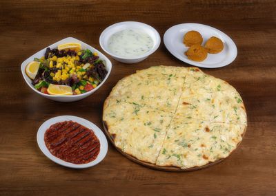 Beyaz Peynirli Pide (Açık)