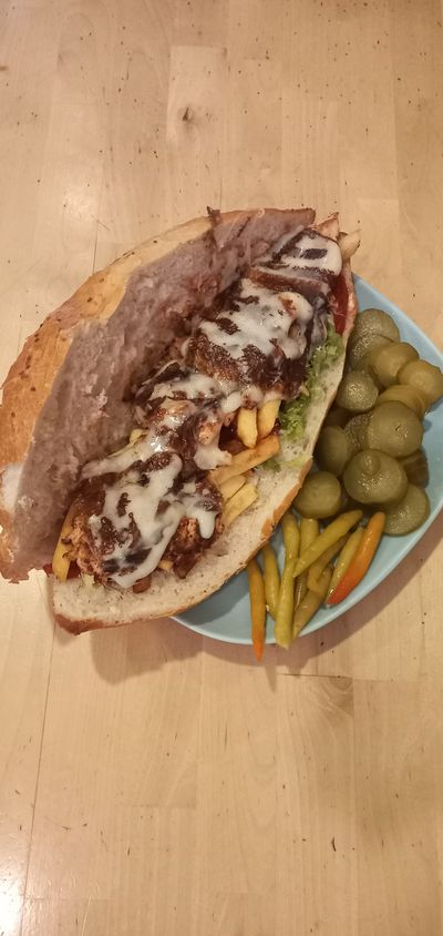 3/4 Ekmek Arası Kaşarlı Tavuk