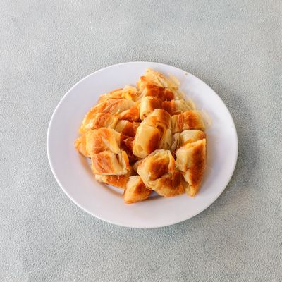 Peynirli Kol Böreği