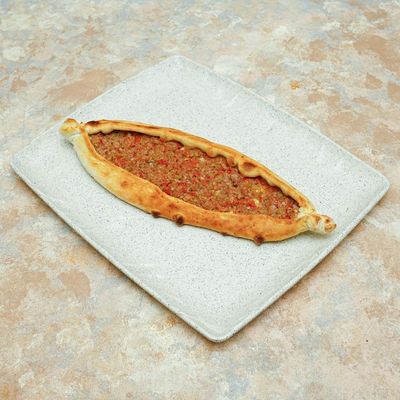 Kıymalı Yumurtalı Cantık Pide