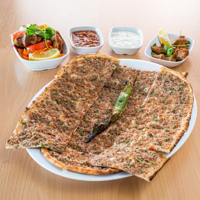Kıymalı Pide