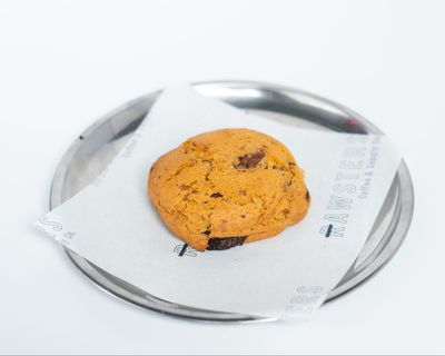 Chocolate Chip Cookie