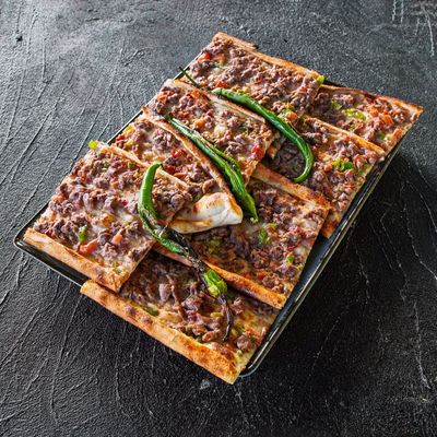 Kuşbaşılı Pide