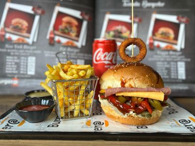 Fat Burger Menü