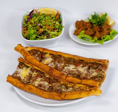 Kuşbaşılı Pide