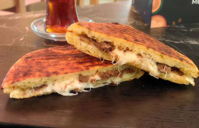 Çift Yumurtalı Double Kavurmalı Tost