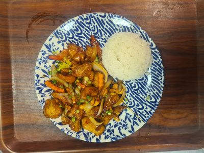 Pad Med Ma Muang (Chicken) & Steam Rice & Kajun Fıstığı (Tavuk)