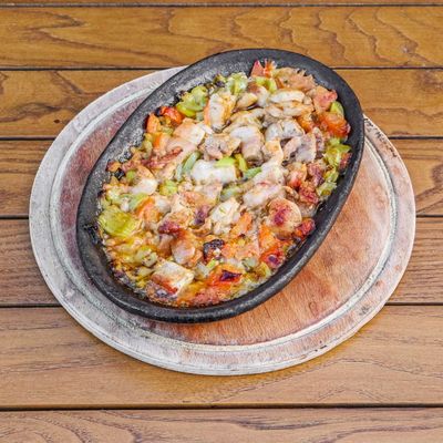 Kiremitte Tavuk Şiş