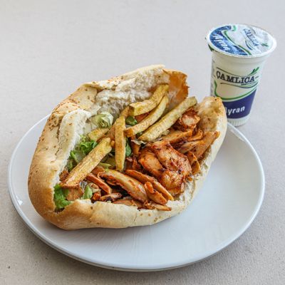 Tam Ekmek Arası Tavuk Döner