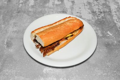 Yarım Ekmek Arası Et Döner