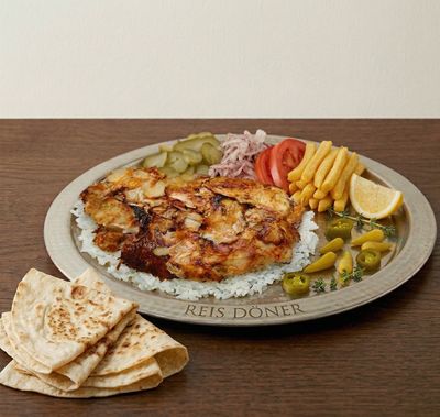 Pilav Üstü Tavuk Döner