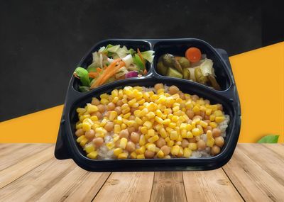 Tereyağlı Nohutlu Mısırlı Pilav