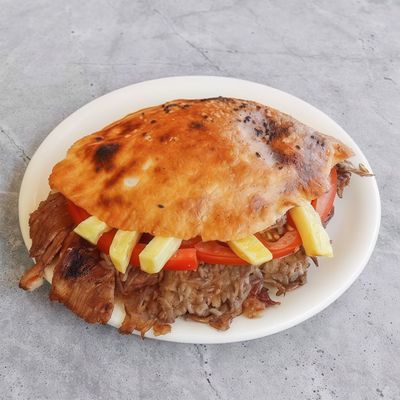 Gobit Ekmek Arası Et Döner