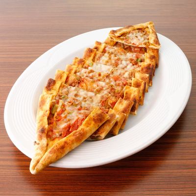 Kuşbaşılı Mantarlı Pide