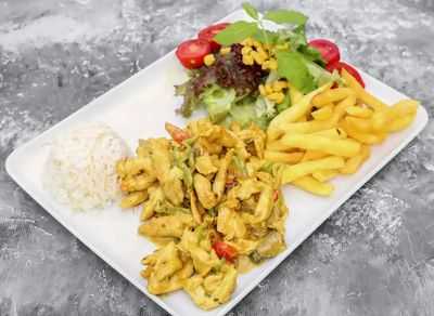 Tereyağlı Bulgur pilavı (300 gr.) & Körili Tavuk