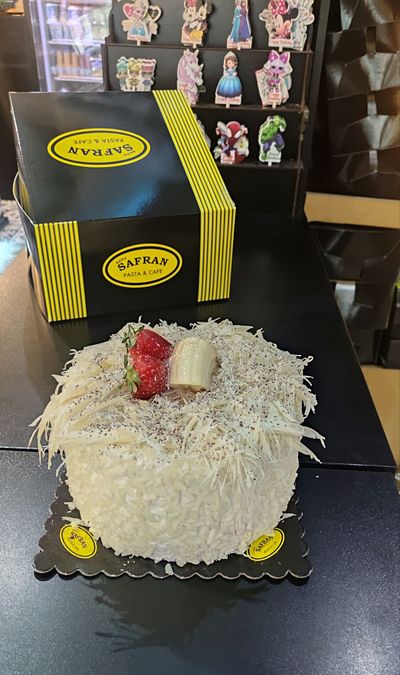 Çilekli Muzlu Pasta