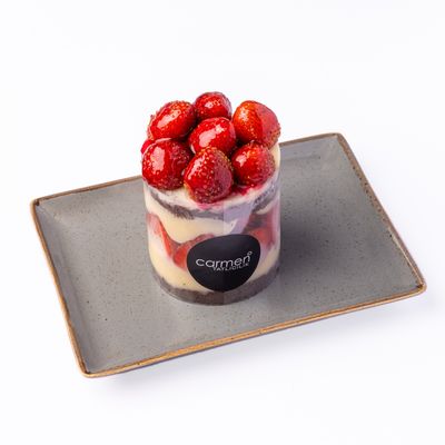 Çilekli Pasta (Adet)