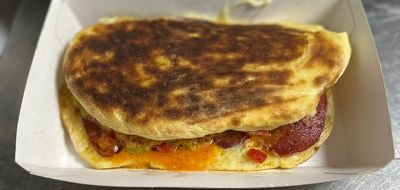 Doğu Bazto (Bazlama Tost)