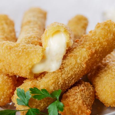 Mozzarella Sticks (8 Adet)