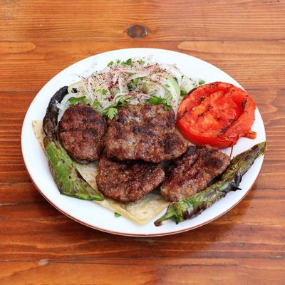 Güveçte Kasap Köfte