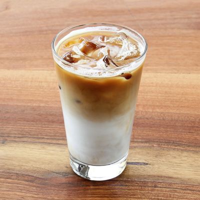 Iced Latte (16 oz.)