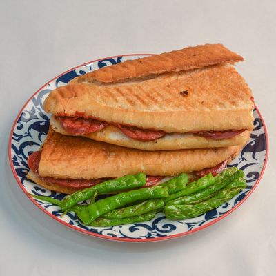 Tam Ekmek Doyumluk Kasap Sucuklu Tost