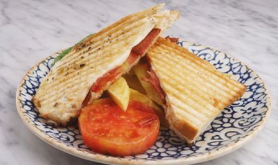 Yengen Tost