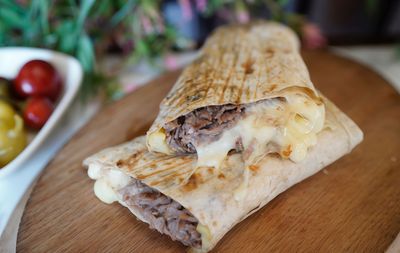 Kaşarlı Et Döner Dürüm