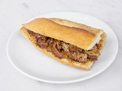 Yarım Ekmek Arası İzmir Usulü Kokoreç 