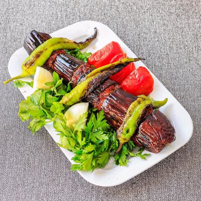 Patlıcanlı Tepsi Kebabı