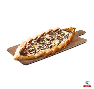 Kavurmalı Pide