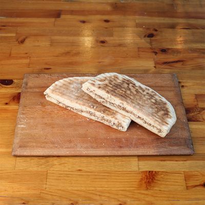 Kavurmalı Sucuklu Kaşarlı Bazlama Tost