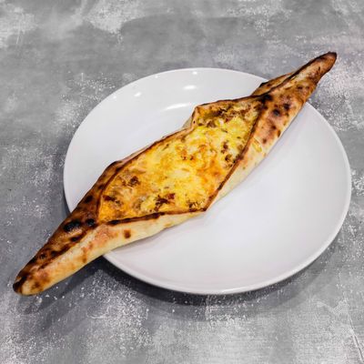 Kıymalı Yumurtalı Karadeniz Pidesi