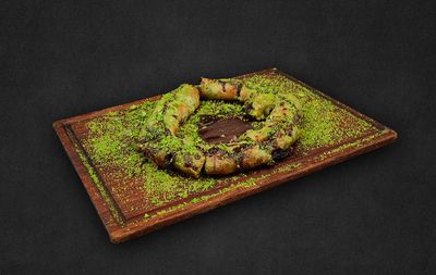 Çikolatalı Simit Katmer