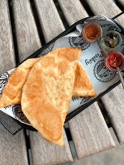 Ezine Peynirli Kaşarlı Çi Börek (2 Adet)