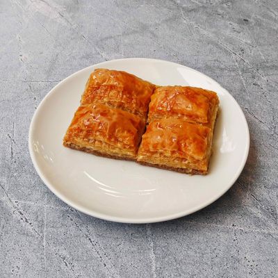Tereyağlı Cevizli Baklava (500 gr.)