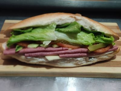 Dana Jambonlu Sandviç