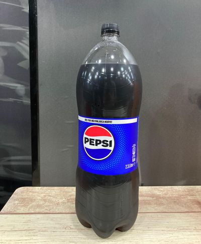 Pepsi (2,5 L.)