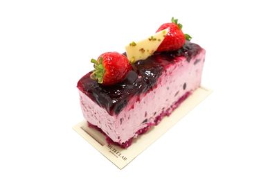 Yaban Mersinli Cheesecake