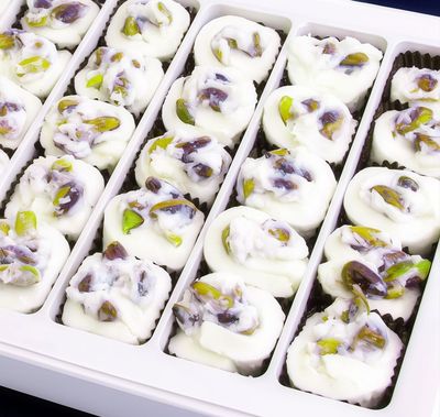 Manda Kaymaklı Fıstıklı Sultan Lokum (300 gr.)