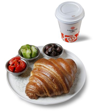 Kruvasan Kahvaltı Menü